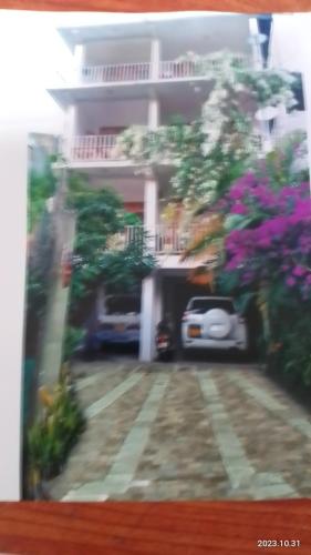 Old Town Hotel - carbon neutral hotel in Kandy