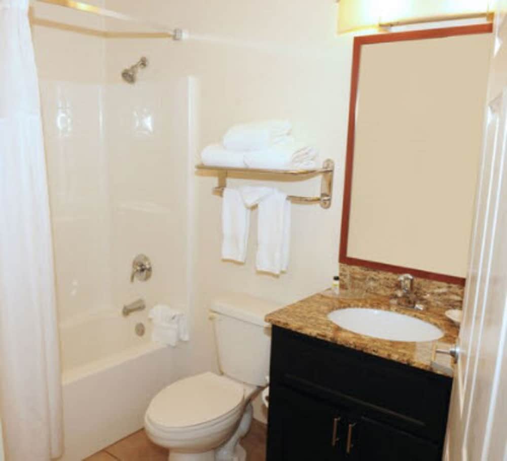 Candlewood Suites Santa Maria by IHG - photo 30