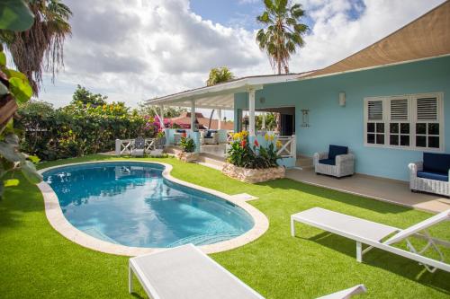Villa Perla Blou — 4-Star Luxury Hotel in Willemstad, CURAÇAO