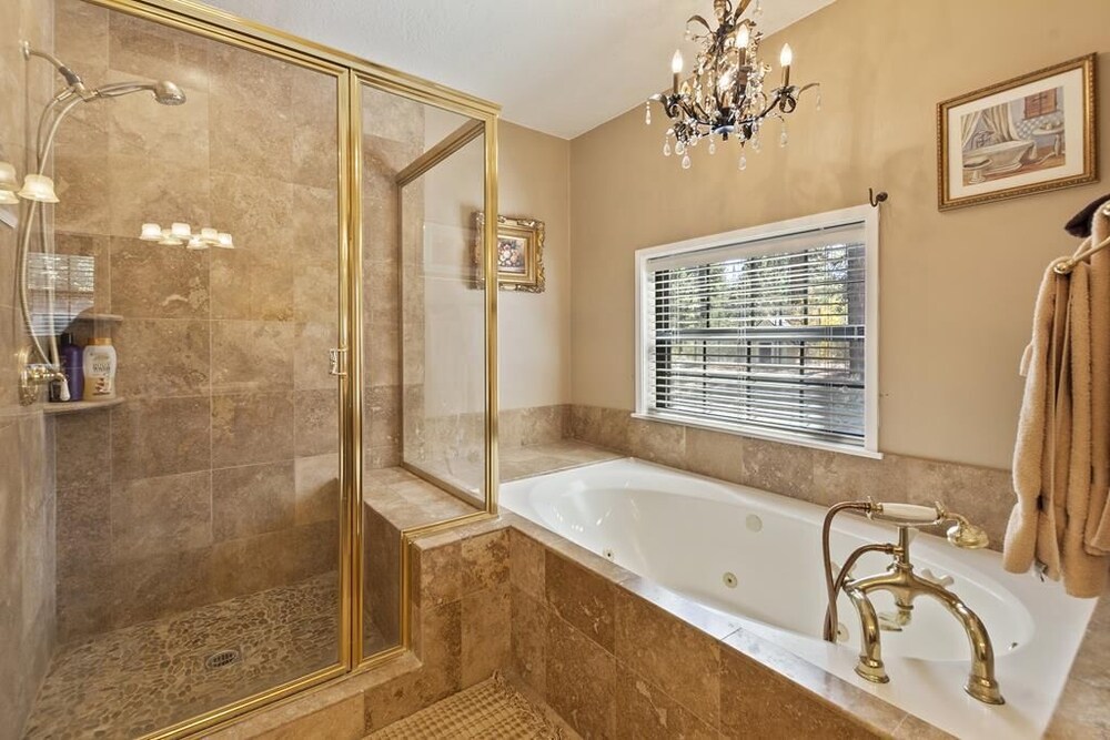 011 Fox Manor - photo 25