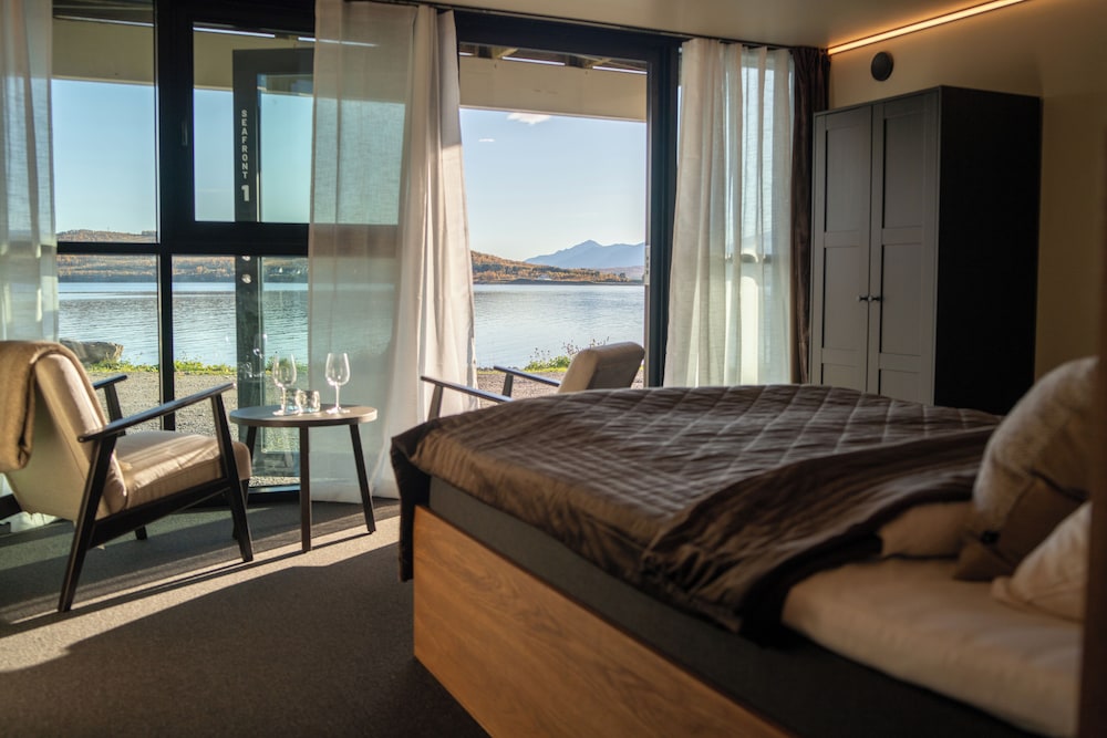 Steam Pier Adventure Hotel — Tromso — photo 2