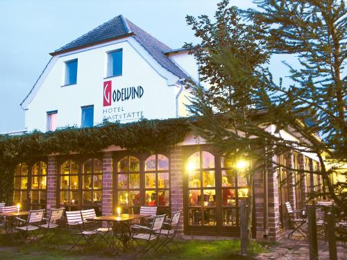 Hotel Heiderose Auf Hiddensee — Hiddensee