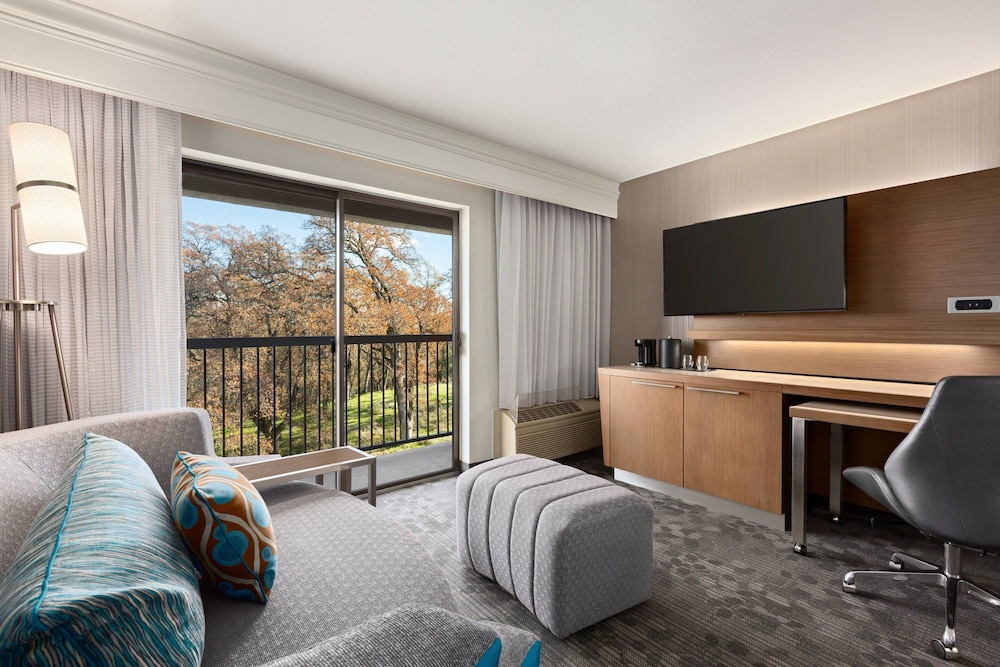 Courtyard by Marriott Roseville - photo 8