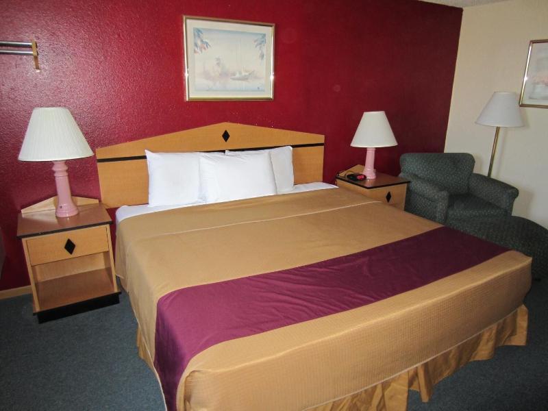 Newton Inn - photo 14
