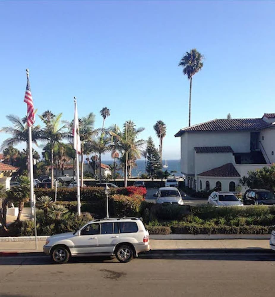 The Inn at East Beach - photo 36