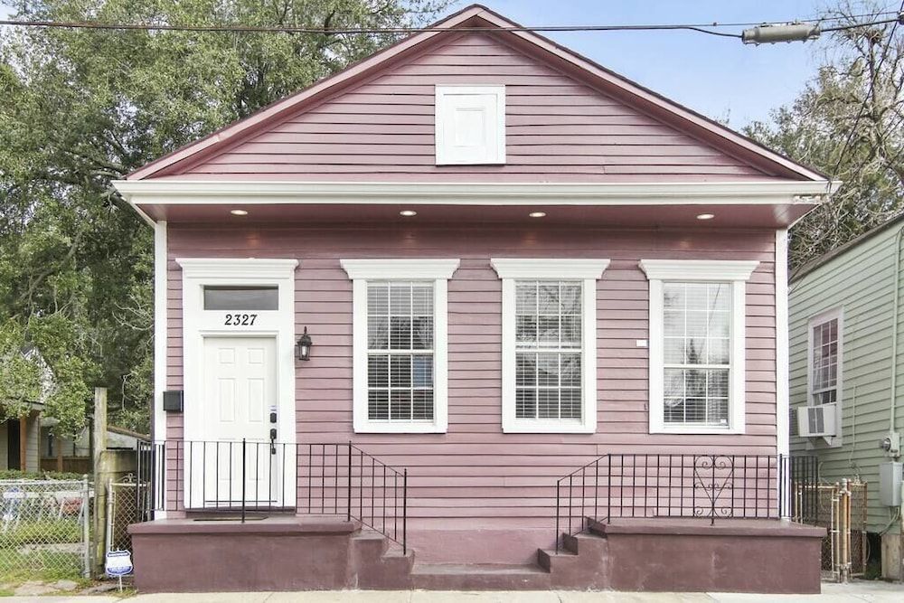 Historic Treme 3BR Walk to FQ & Fair Grounds — 4-Star Luxury Hotel in New Orleans, United States