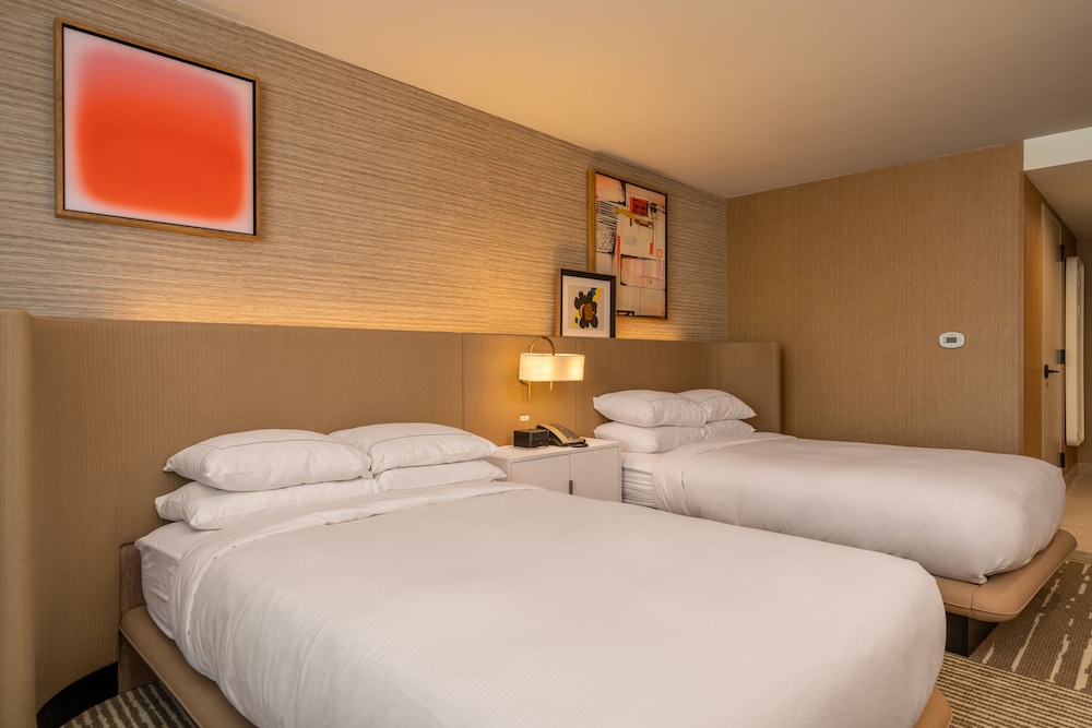Hilton San Diego Gaslamp Quarter - photo 13