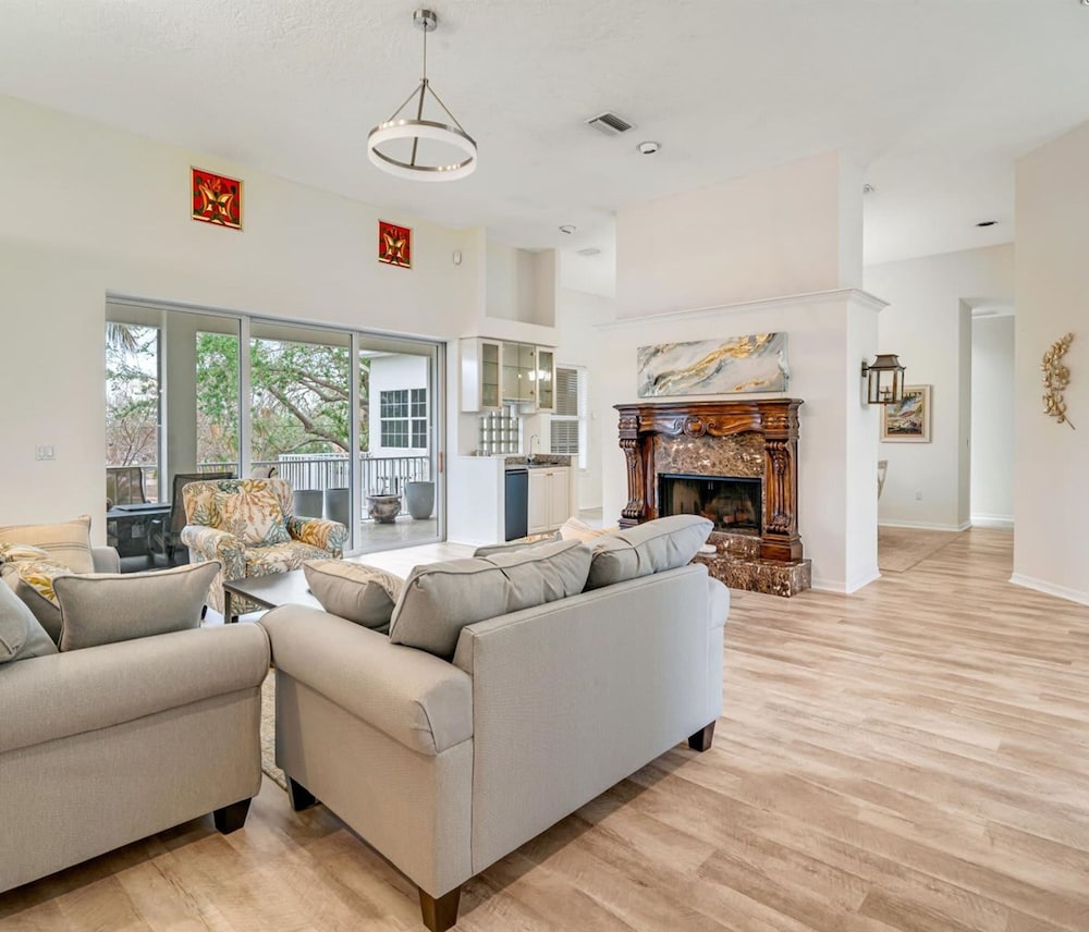 Siesta Key Marvel Pool SPA Deeded Beach Access - photo 70