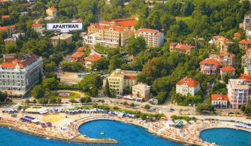 Studio apartment Nena with free private parking — 4-Star Luxury Hotel in Opatija, Croatia