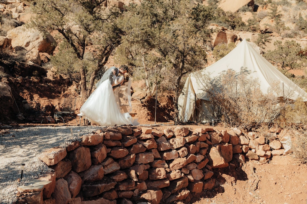 Zion Glamping Adventures - photo 14
