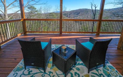 Lilys Hideaway - carbon neutral hotel in Sevierville