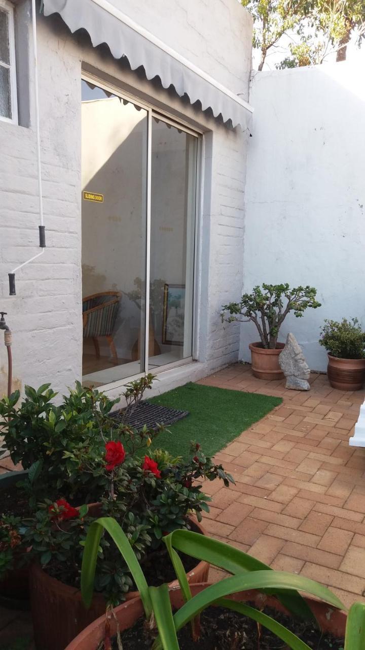 La Couronne — 4-Star Luxury Hotel in Johannesburg, South Africa