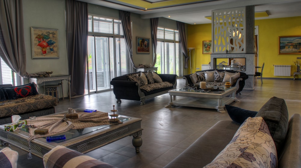 Americaine Prestige Villa — 5-Star Luxury Hotel in Marrakesh, Morocco