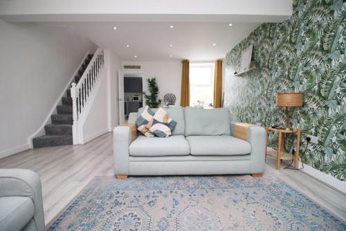 Prospect Cottage Fabulous Home In Stunning Rhondda Valley By STAE Homes — 4-Star Luxury Hotel in Treorchy, United Kingdom