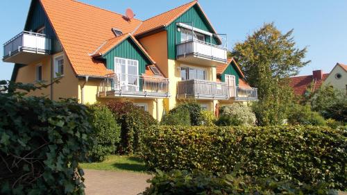 Friedensstra_e 41 Wohnung 10 — 4-Star Luxury Hotel in Zingst, Germany