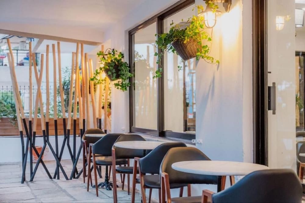 Genesis Hotel - last minute hotel in Loutraki