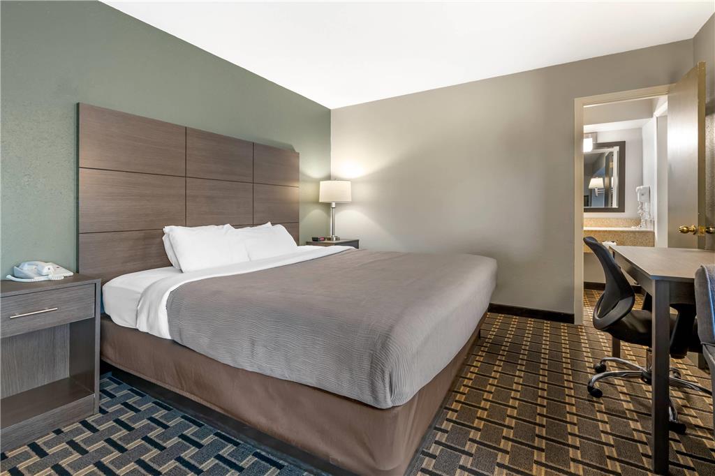 Quality Inn Mauston I 90 - photo 17