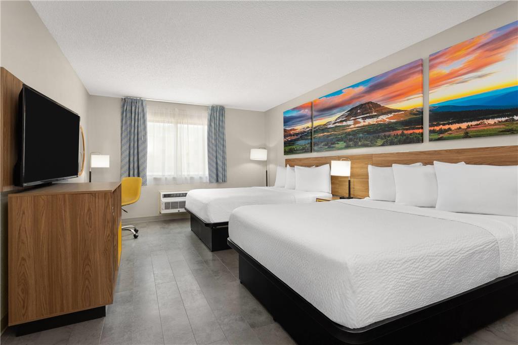 Days Inn by Wyndham Rawlins - photo 15