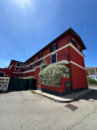 Casa Soele appartamento 106 m2 2 camere da letto 6 posti letto parcheggio privato gratuito — 4-Star Luxury Hotel in Pontecagnano, Italy