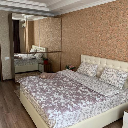 Apartment elit Bishkek — 4-Star Luxury Hotel in Bishkek, Kyrgyzstan