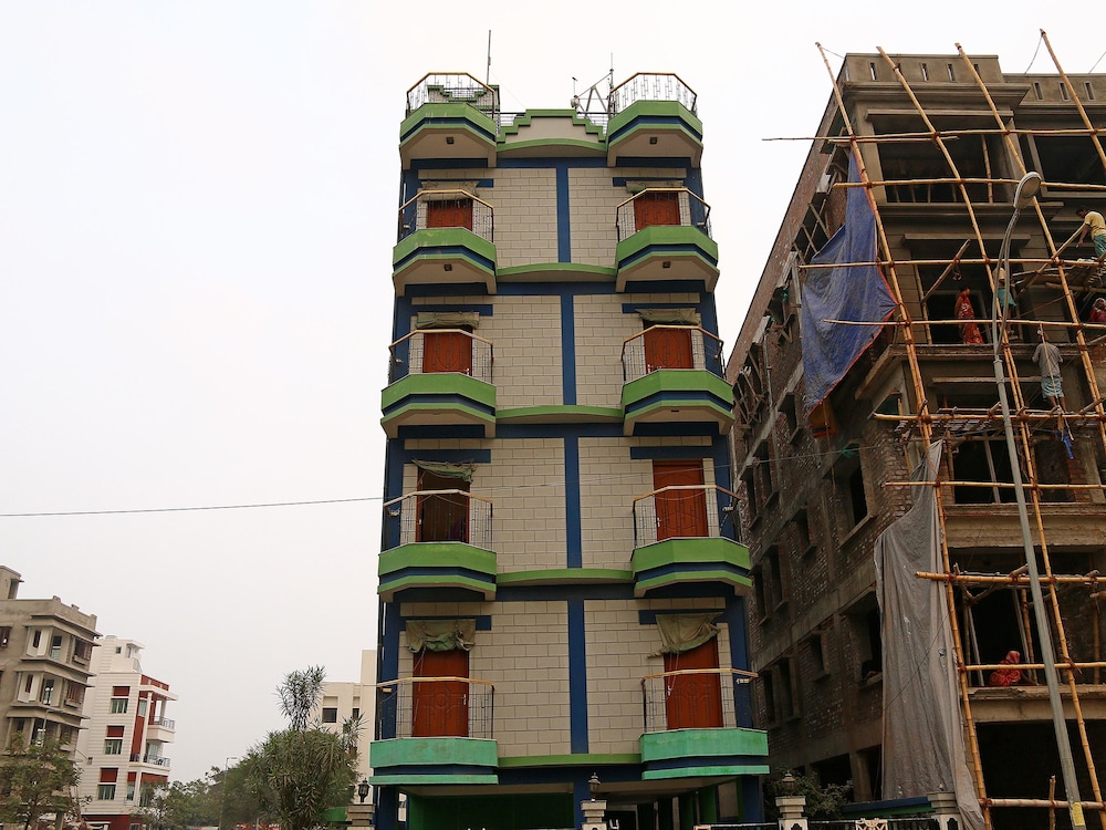 Oyo 3634 Apartment Rk Hospitality