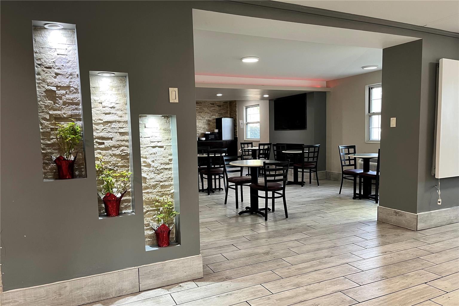 Baymont by Wyndham Indianapolis Airport Lynhurst - photo 8