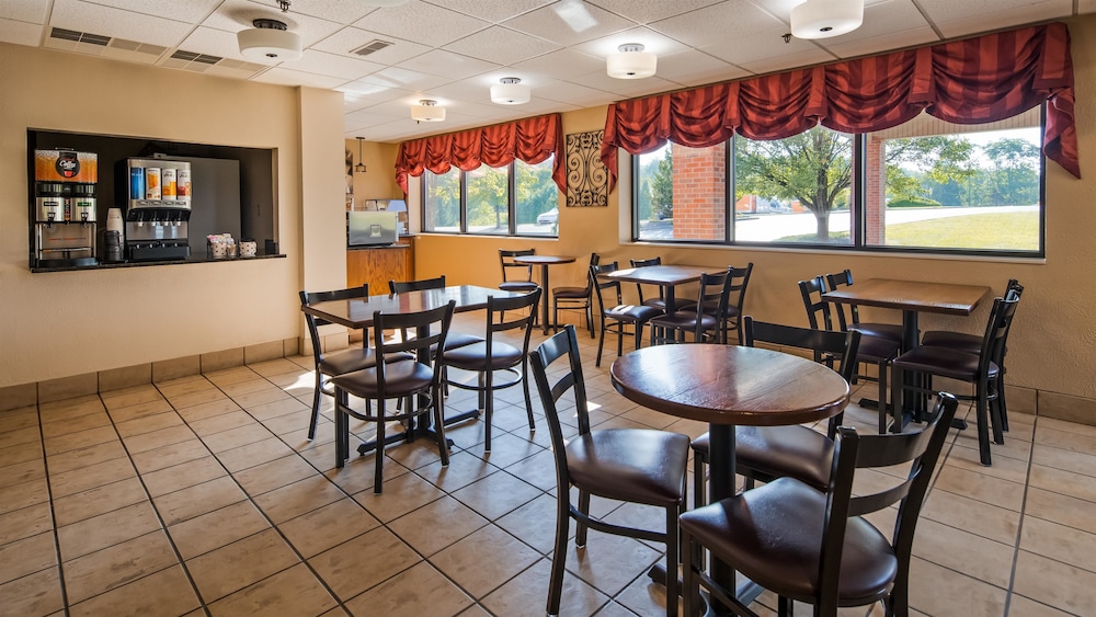 Best Western Caldwell Inn - photo 12
