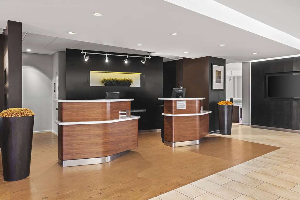 Super 8 by Wyndham Dallas Love Field Airport - photo 8