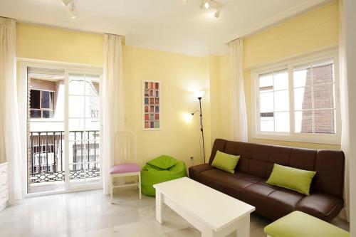 Agradable Piso En El Centro Historico - last minute hotel in Granada
