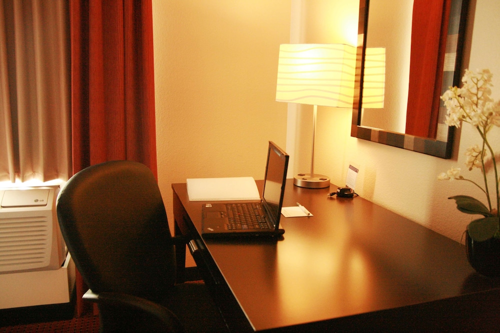 Hampton Inn & Suites Phoenix Chandler Fashion Center AZ - photo 6
