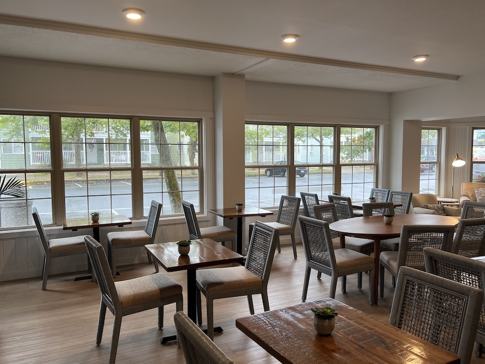 Beach View Hotel - photo 34