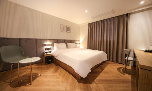 Hotel Lazy Heaven in Changwon, South Korea
