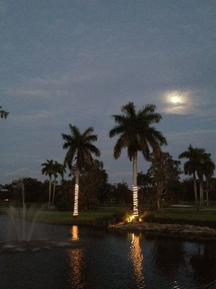 Hollywood Beach Golf Resort - photo 25