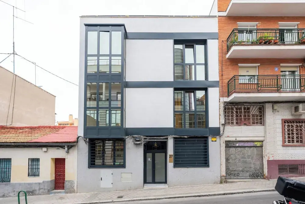 Lemon Apartment Hotels Bernabeu — 4-Star Luxury Hotel in Madrid, Spain