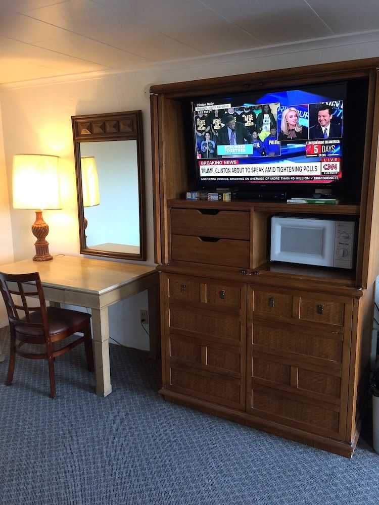 Connell Inn and Suites - photo 14