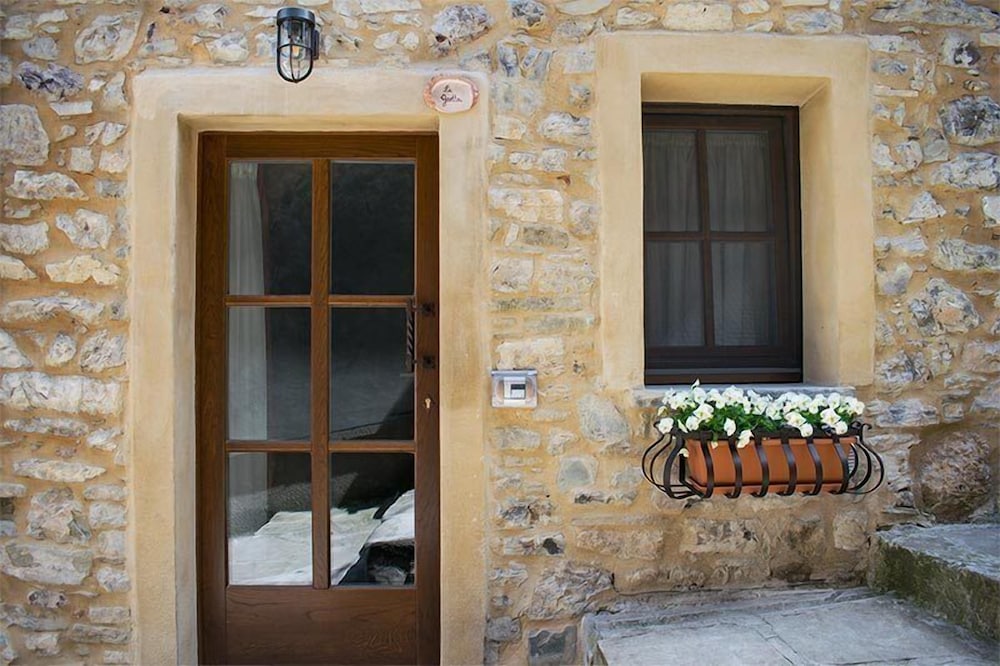 Ca del Grano Albergo Diffuso - last minute hotel in Bardi