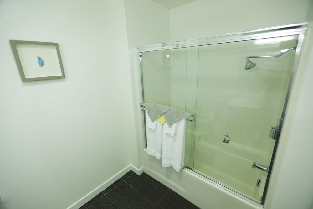 Hollywood Urban Residences - photo 56