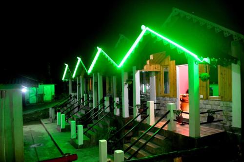 Montavilla Eden Homestay Sittong — 5-Star Luxury Hotel in Karsiyang, India