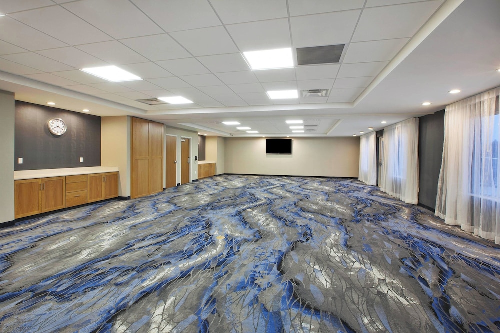 Fairfield Inn & Suites by Marriott Flint Grand Blanc - photo 26