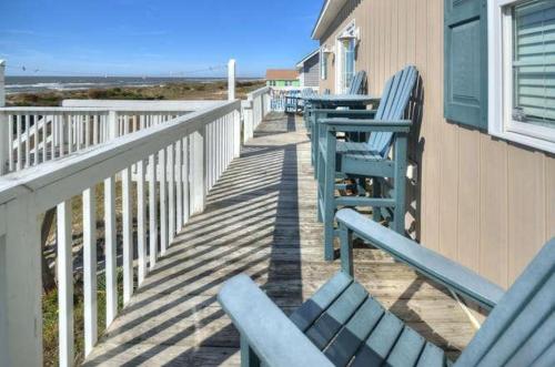 Atlantic Breeze - featured photo