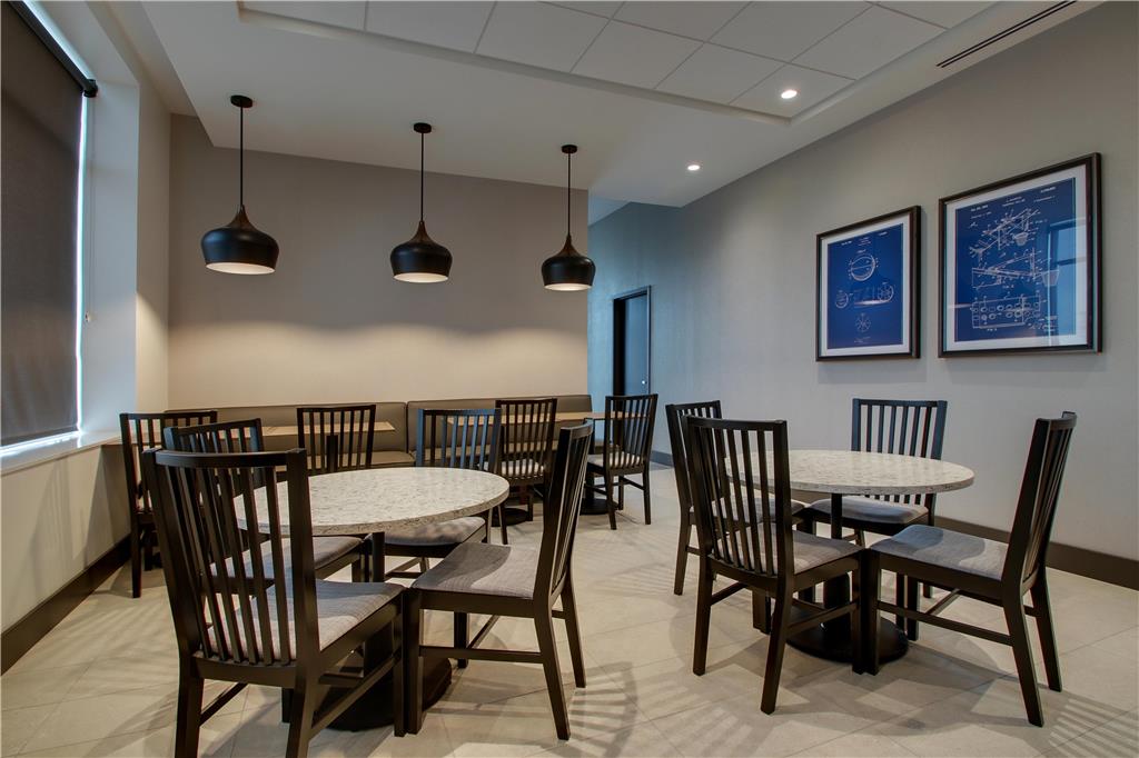 Hyatt Place Milwaukee Downtown - photo 51