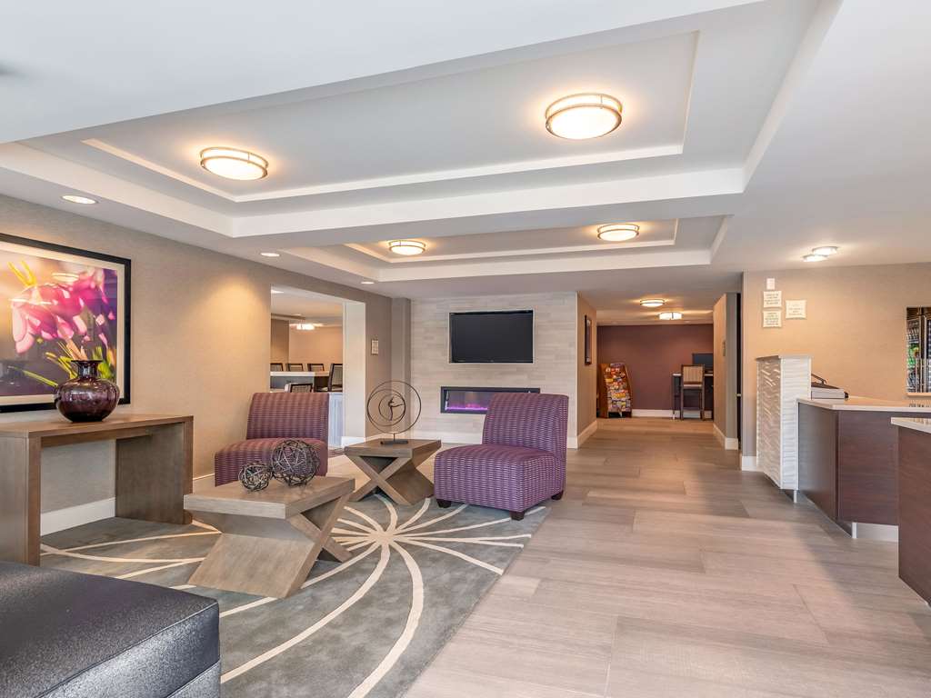 La Quinta Inn & Suites by Wyndham Salem NH - photo 6