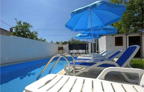 Mediterrane und hundefreundliche Finca mit Privatpool Grillbereich Waschmaschine WiFi in Porec, Croatia