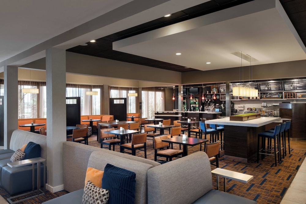 Courtyard by Marriott Tucson Airport - photo 28