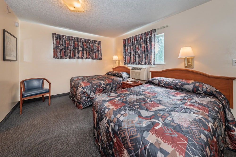 Tampa Bay Extended Stay Hotel - photo 23