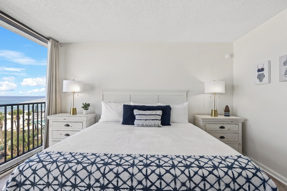 Sandpiper Beacon Beach Resort - photo 105