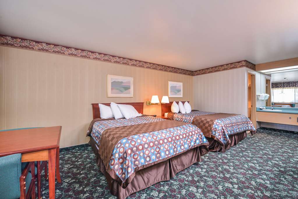 Americas Best Value Inn Phoenix Medford - photo 15