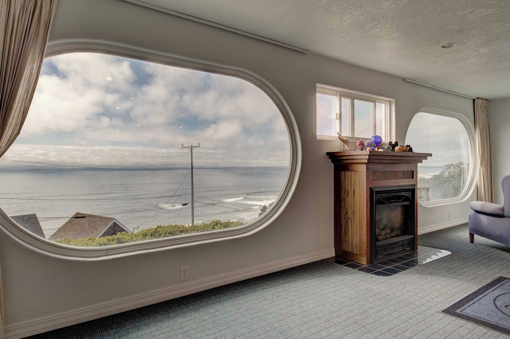 Ester Lee Motel - photo 3