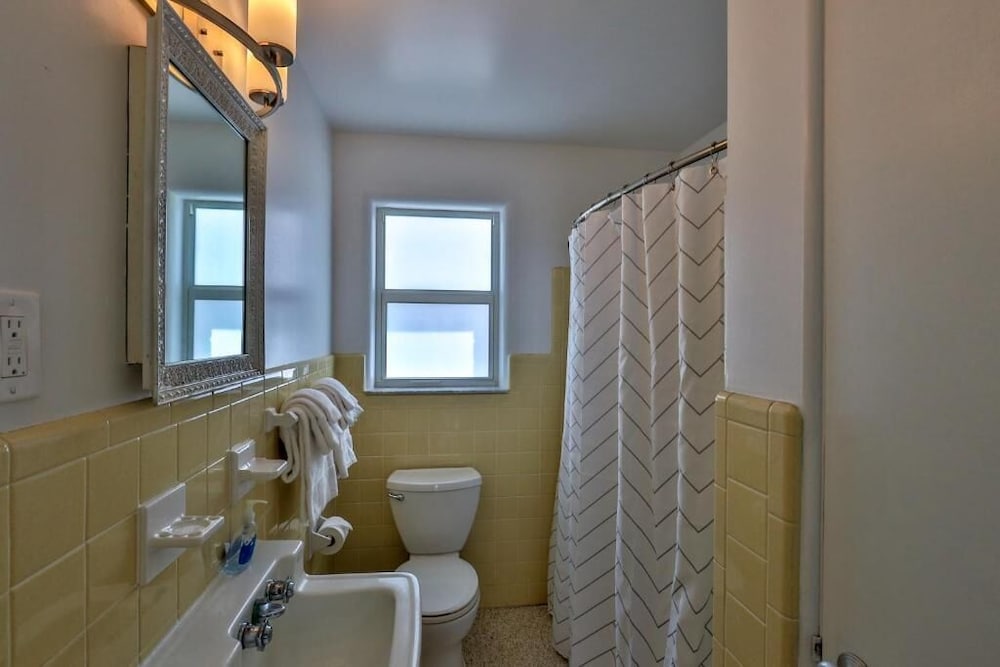 Ocean Eleven Suites - photo 28