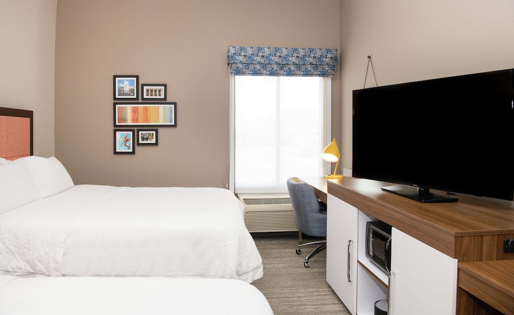 Hampton Inn Cleveland Solon - photo 16